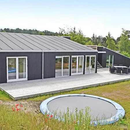 Ferienhaus Amazing In Ebeltoft