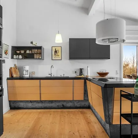 Gorgeous In With House Sea View Holiday home *