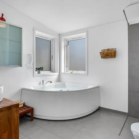 Ferienhaus Amazing In *